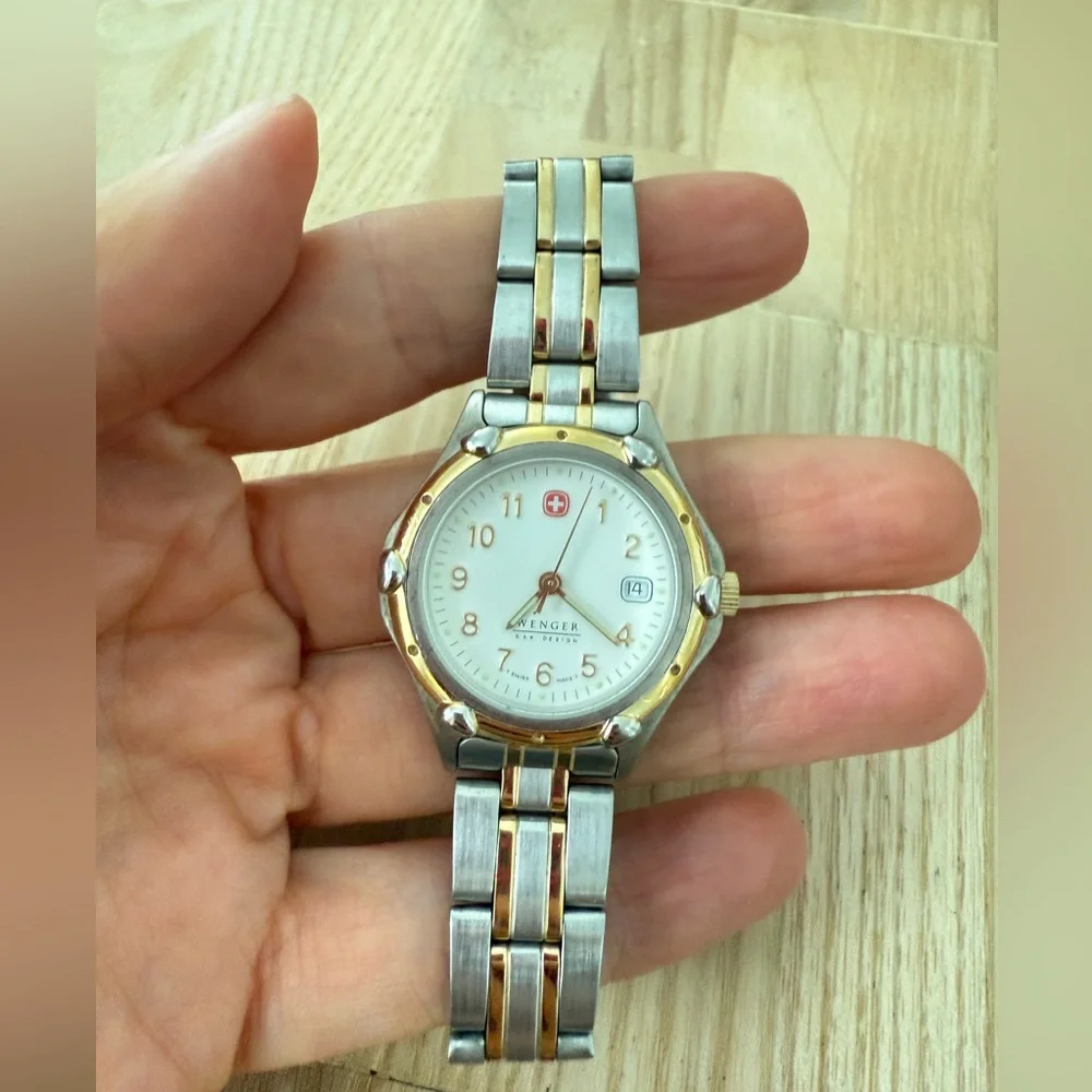 Wenger ladies two toned classic watch NEW BATTERY